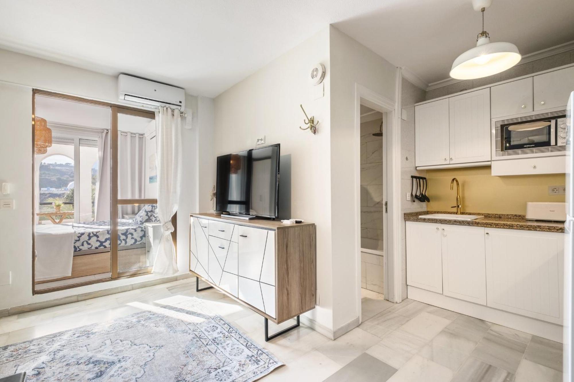 Pueblo Evita Holiday Benalmádena Εξωτερικό φωτογραφία